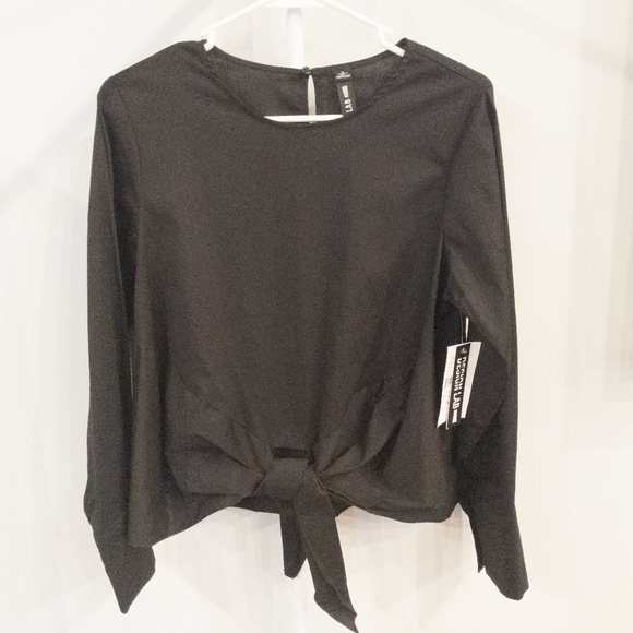 Design Lab Lord & Taylor tie front top M - Picture 1 of 7